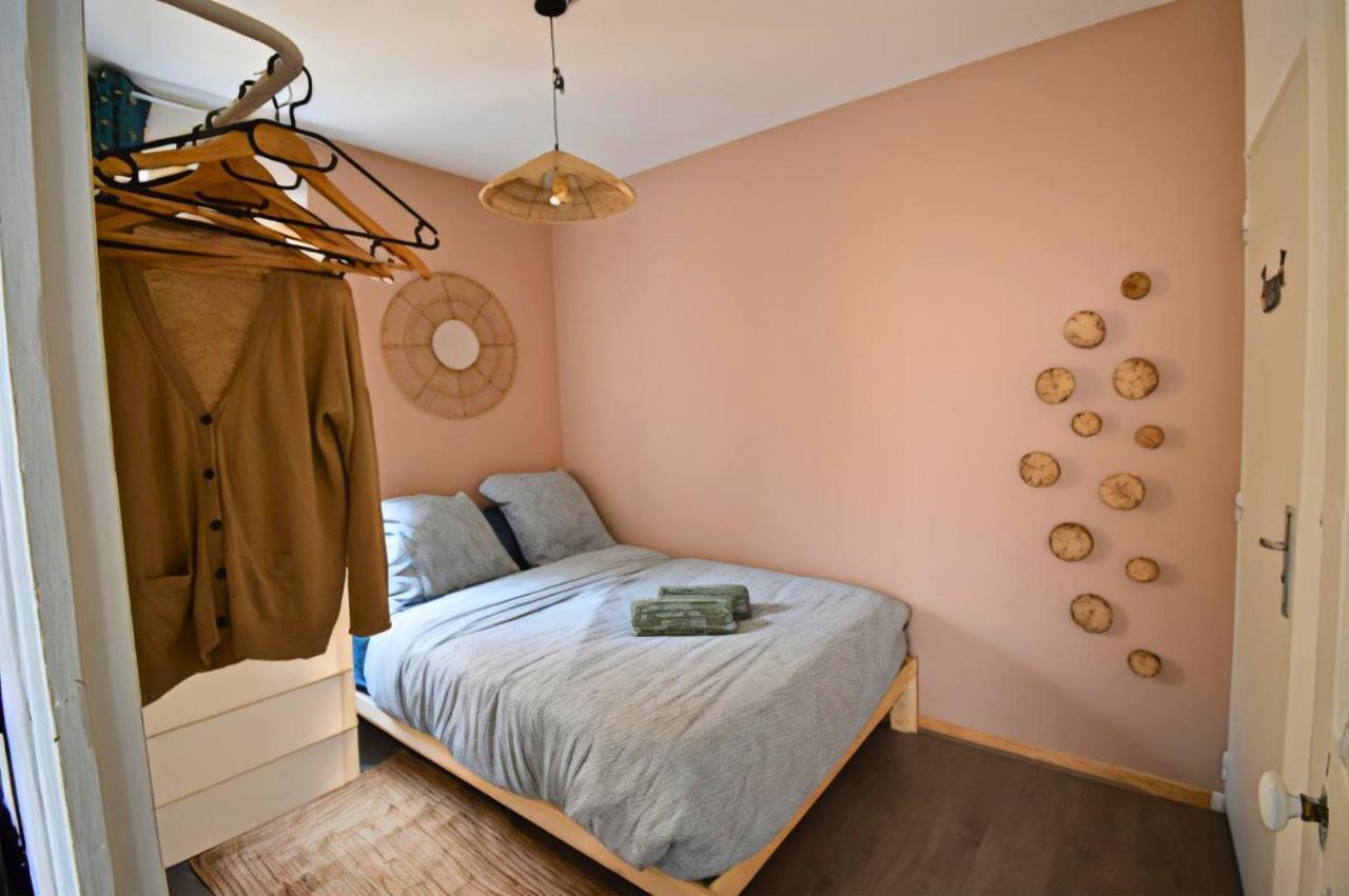 Le Petit Refuge De Venose Apartman La Châtre Kültér fotó